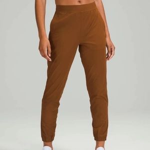 Lululemon adapted state high rise jogger copper brown size 4